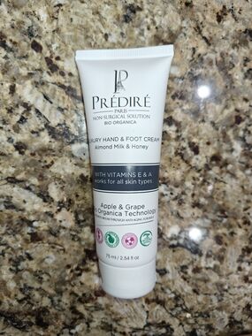 Prédiré Luxury Hand & Foot Cream Almond Milk & Honey
